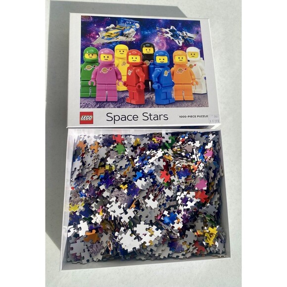 LEGO X Chronicle Books Lego Space Stars Minifigures- 1000 piece Puzzle - Picture 2 of 14